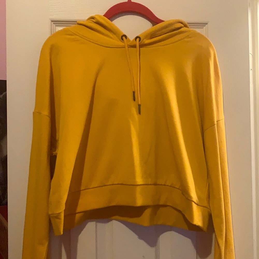 Cropped jumper